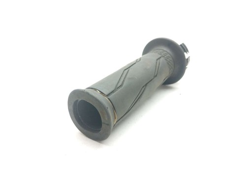 15-18 Yamaha YZF R3 Throttle Tube Grip - Picture 4 of 7