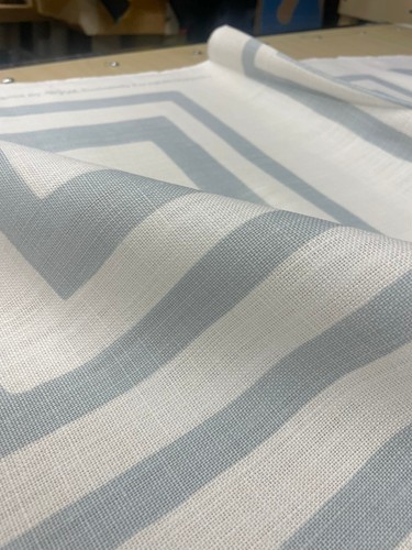 2.125 yd Schumacher Large Open Boxes Mineral Blue Linen Upholstery Fabric 178220 - 第 3/14 張圖片