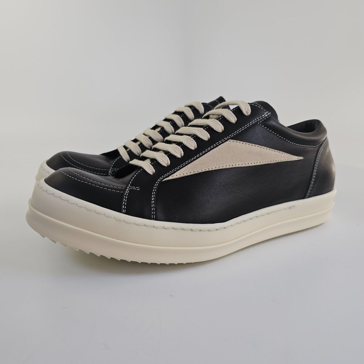 RICK OWENS Vintage Porterville Black/Milk Low Top Sneakers RICK OWENS Vintage Porterville Black/Milk Low Top Sneakers