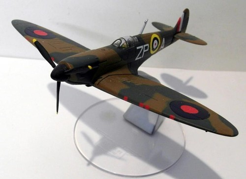 Corgi 1/72 Scale Diecast - 49001 Spitfire Mk1 Sqn RAF Battle of Britain A. Malan