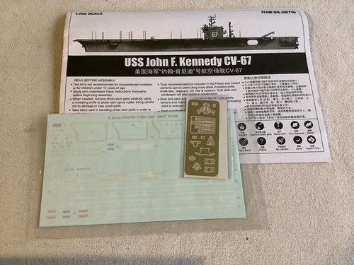Trumpeter 06716 1:700 Flugzeugträger USS John F.Kennedy CV-67 (EY112-38K2/4/4) - Bild 10 von 15