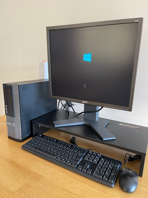 Dell Optiplex, 3.3Ghz i3, 4GB ram, 500GB hdd, WiFi, Win10, 19" Screen. WARRANTY. - Picture 4 of 13