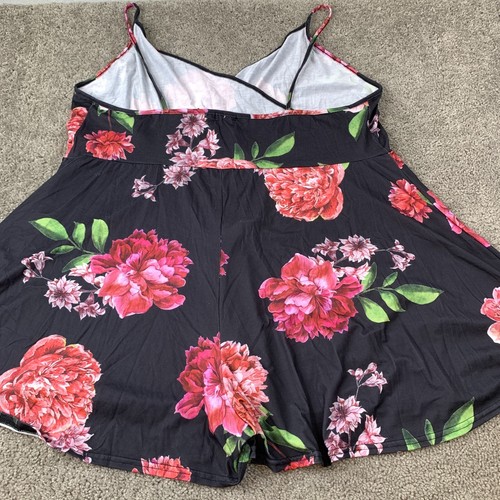 Boohoo Knit Swing Flippy Playsuit Romper Women's Plus 28 Black Floral V-Neck - Picture 6 of 9