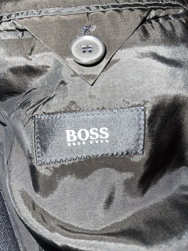 Hugo Boss Stratus 100% Wool Black Long Winter Trench Overcoat - Men's 42R - Picture 4 of 7