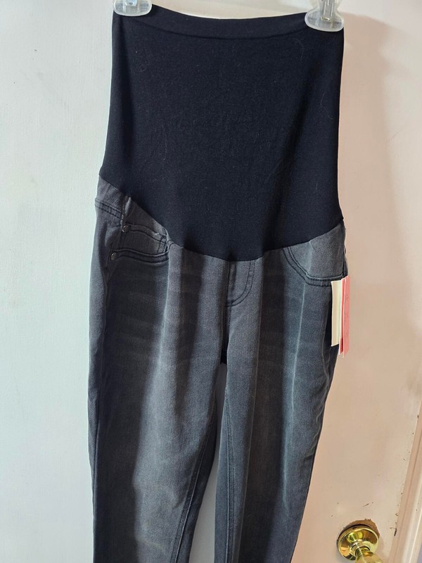 Koh'ls  Maternity Jeans Size S  Full Belly crop jeans   NWT