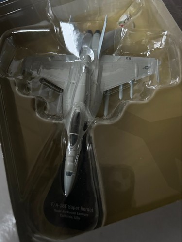 Italeri Die Cast F 18 Hornet 1/100 nuovo - Foto 4 di 5