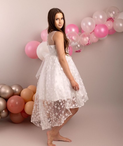Elegante Vestido Floral para Niñas con Superposición Transparente - Ideal para Fiestas y Eventos Formales - Imagen 4 de 16