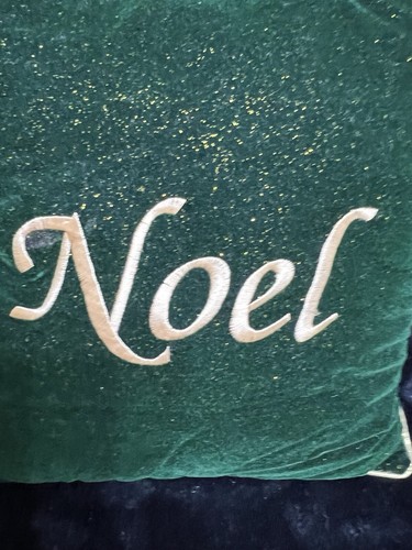 Christmas Holiday 11”x11" Velvet Hunter Green Velvet NOEL Pillow Gold Embroid - Picture 2 of 9