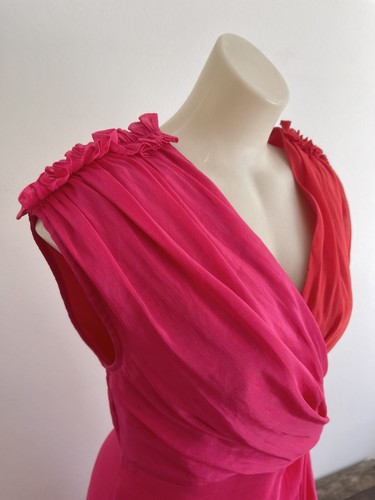 Vestido drapeado asimétrico LEO LIN rosa seda apasionada rojo asimétrico talla AU12-L - Imagen 9 de 18