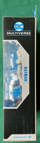 McFarlane DC Multiverse Batman Year One Gold Label Walmart Platinum Chase - Picture 4 of 8