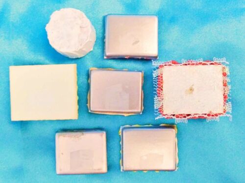 Set of 7 - Holiday Cakes 1-1.25"H - MINI DOLL HOUSE ACCESSORIES. - Picture 2 of 2