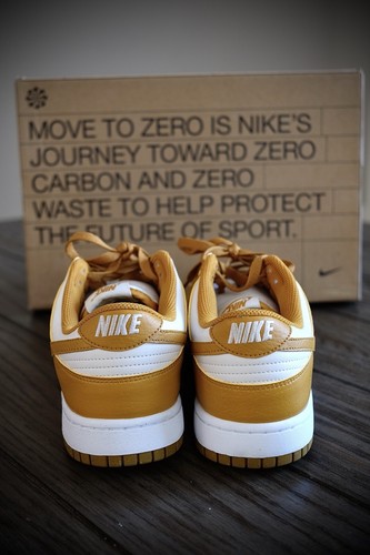Nike Dunk Low Next Nature Phantom Gold 2022 9.5M/11W Womens Brand New W/Box - Picture 4 of 5