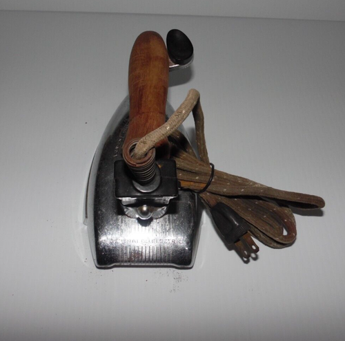 VINTAGE GENERAL ELECTRIC IRON - Picture 3 of 5