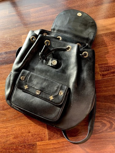 Authentic MCM Leather backpack - Picture 2 of 4