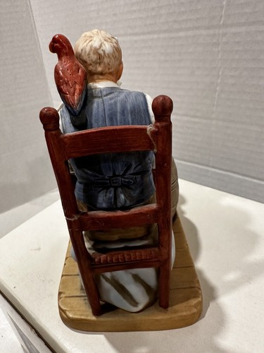 Norman Rockwell figurine “For A Good Boy” w/ original box & COA - dated 1980🔥 - Picture 14 of 15