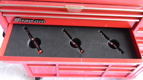 SNAP-ON TOOLS 1:8 SCALE DIECAST BANK REPLICA TOOL CHEST #KRA5319, 5208, 5012 - Picture 7 of 15
