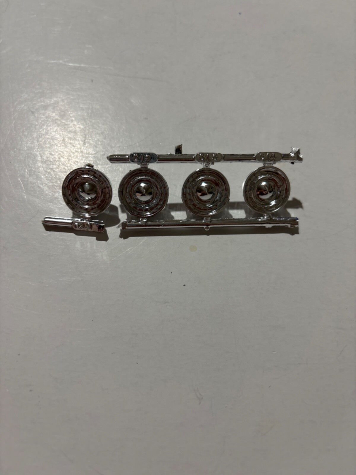 Picture 1 of 2