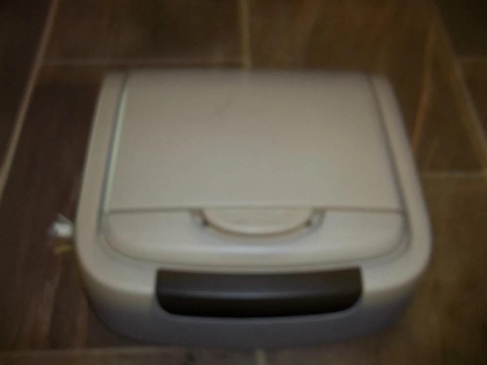 Chrysler Pacifica 2005 2006 trasero superior pantalla de DVD pantalla de TV Foto 3 de 4