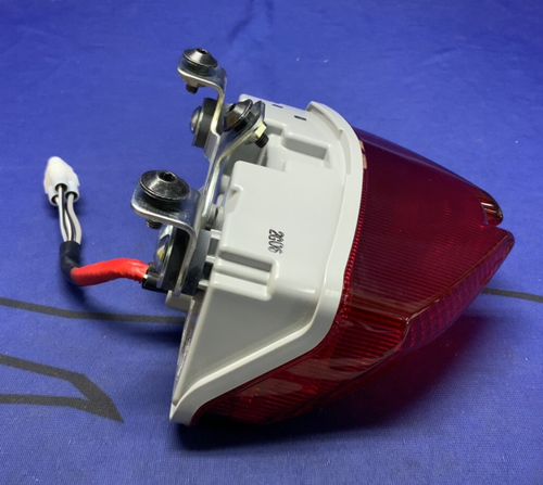 Suzuki Rear Tail Light GSXR-600/750 2012-2025 OEM 35710-14JA1 - Picture 14 of 20