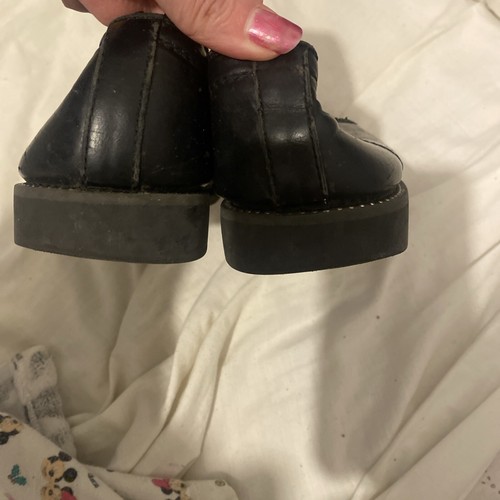 SatisfactoryLadies Loafers-well loved - Picture 7 of 9