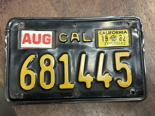 Honda West Covina License Frame & 1963 Calif License Mini Trail Trail 70 CB 750 - Picture 14 of 24