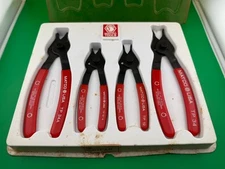 MATCO TOOLS 4 PIECE CONVERTABLE STRIGHT SNAP-RING PLIERS FOUR SIZE TIPS STP4R 