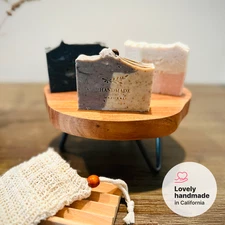 Detox & Renew Bar Soap Trio Bundle | 3 Bars + 1 Soap Dish + 1 Saver | Gift