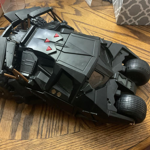 Batman Dark Knight Batmobile Assault Tumbler Vehicle DC Comics H1387 No Missiles - Picture 1 of 8