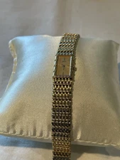 Seiko Tank Watch Women 12mm Bamboo Champagne Dial Gold Tone 2e20-5079 New Batt