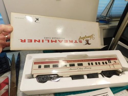 K-Line O Scale K4598-2001 Yuengling Traditional Lager Passenger Dinner Rail Car - Picture 5 of 12