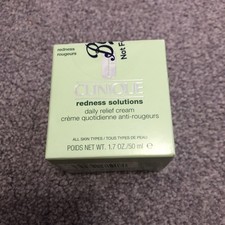 CLINIQUE Redness Solutions Daily Relief Cream with Microbiome Technology 50ml