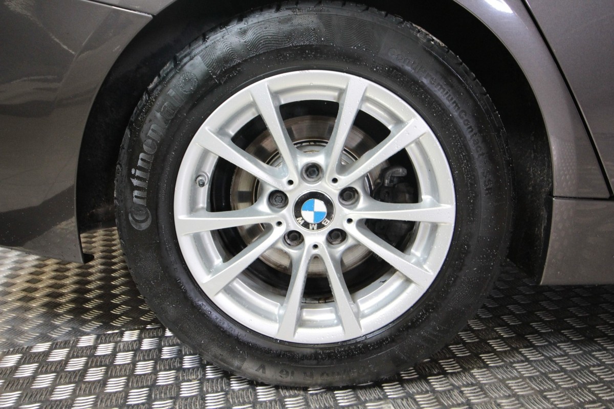 BMW 318d 2,0 Touring aut.