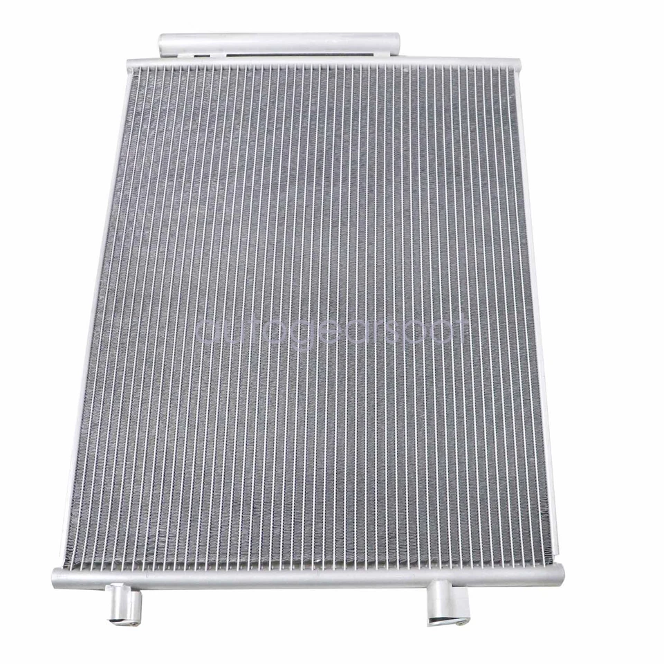 Condensador de aire acondicionado para Alfa Romeo Giulia Stelvio 2017-2024 2,0 L L L4 Foto 4 de 4