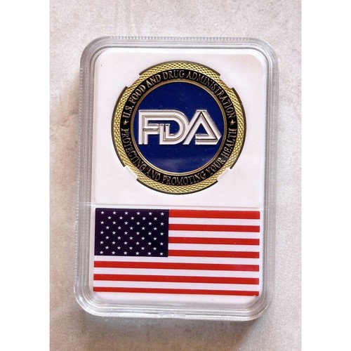 FDA US Food & Drug Administration Challenge Coin with American Flag Case - Bild 1 von 4
