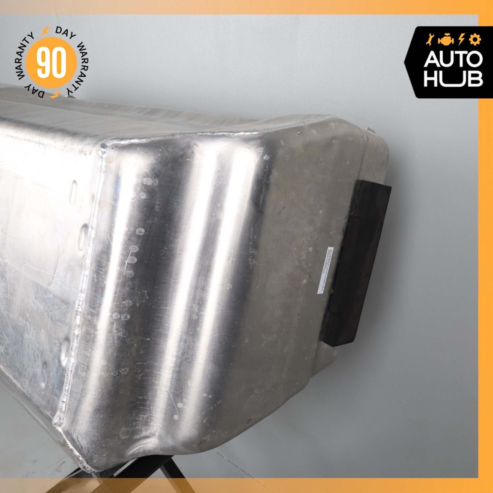 08-18 Maserati GranTurismo S M145 Gas Fuel Tank Reservoir Assembly OEM 11k