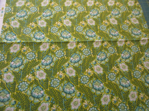 Tula Pink Cotton Fabric 1 Half Yard Spirit Animal Petal Heads Green 18" x 44" - Picture 3 of 3