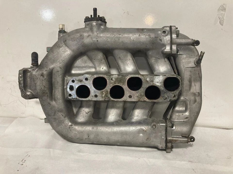 Used Upper Engine Intake Manifold fits: 1998 Honda Accord 3.0L 6 cylinder Grade Foto 2 de 4