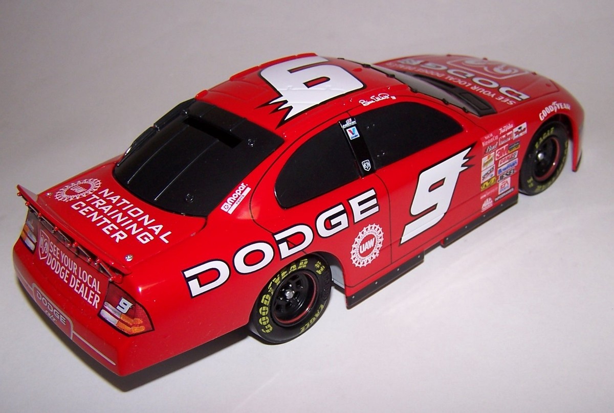 ナスカー　Bill Elliott 02ダッジ ナスカー Bill Elliott 02ダッジ File:Bill Elliott 2002 Car