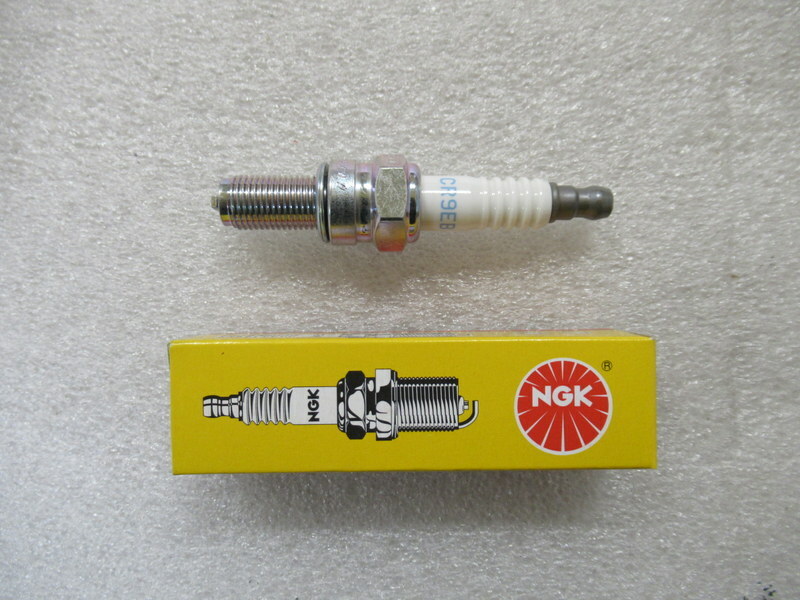 S15 Genuine NGK Spark Plug 6955 CR9EB OEM New Factory Boat Parts