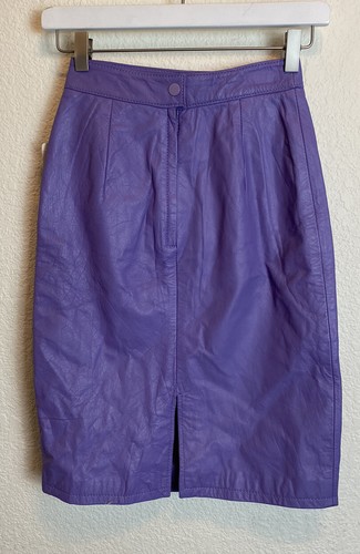 NWT Vintage CHIA Purple Finished Leather Pencil Skirt Size 2  - Picture 2 of 6