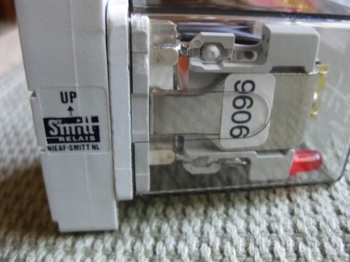 Relé Nieaf Smitt 24 VDC 9606 NUEVO - Imagen 3 de 6