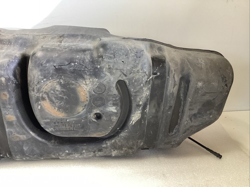 2003-2009 LEXUS GX470 GAS FUEL TANK ASSEMBLY OEM - Picture 4 of 7