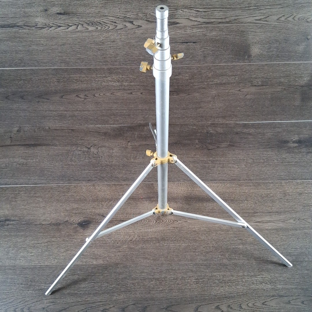 Picture 4 of 8