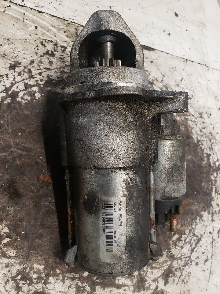 Motor de arranque compatible con 10-17 EQUINOX 1390243 Foto 2 de 4