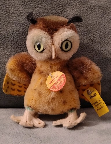 Die Kleine Eule Wittie von Steiff mit Fahne, Knopf + Etikett Supergoldig vintage - Bild 4 von 7