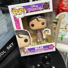Funko Pop! Vinyl: Disney - Mulan - Funko (Exclusive) #323