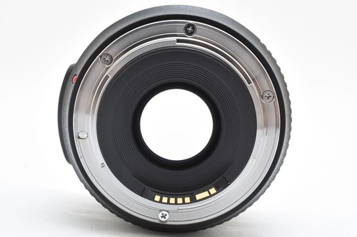 Canon EF 35mm f/2 IS USM Wide Angle Prime Lens w/Box,Case from Japan(Near Mint) - Picture 7 of 12