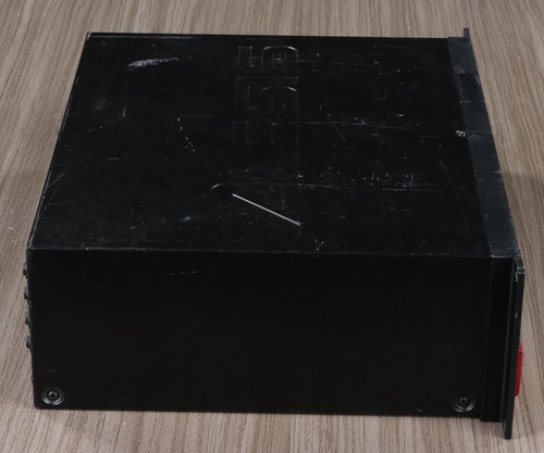 Grabadora de disco duro Alesis HD24 24 pistas 24 bits 48 kHz - Sin unidades - Imagen 7 de 8