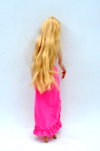 Ancienne poupée BARBIE Mattel.Inc 1979 Taïwan 1966 pour collection - Picture 2 of 7