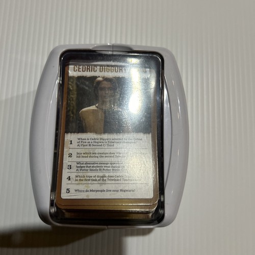 Harry Potter Top Trumps Quiz Muggle Mug, Golden Stitch Mug, Glass And Patch - Picture 5 of 17